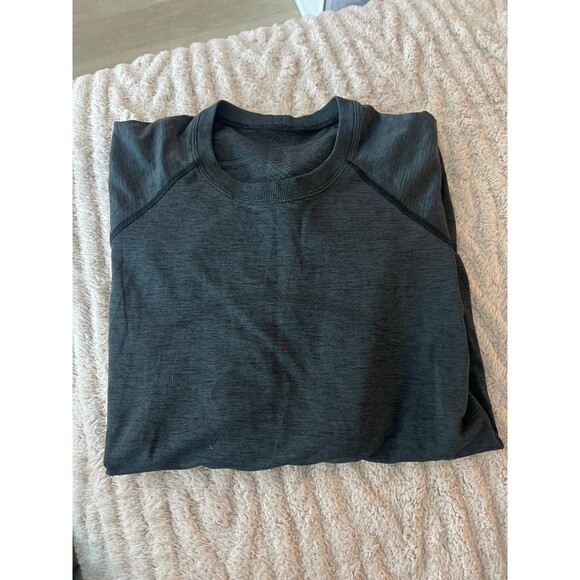 lululemon athletica Tops - Lululemon Swiftly Tech Long Sleeve Gray